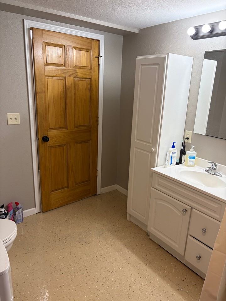 119 Glenview Ave - Photo 4 of 5
