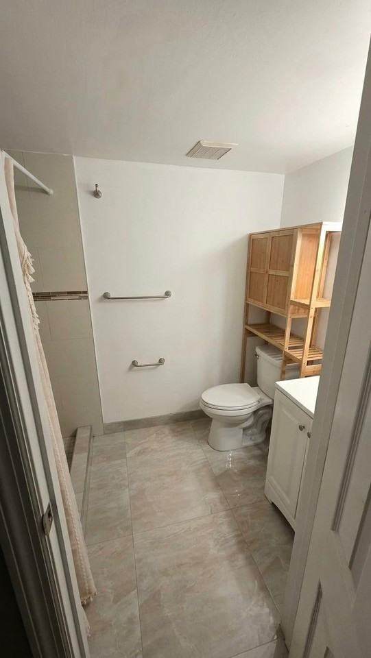 10847 Nw 7th St #21 - Photo 2 of 6