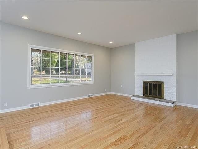 30 S Oak Forest Dr - Photo 3 of 13