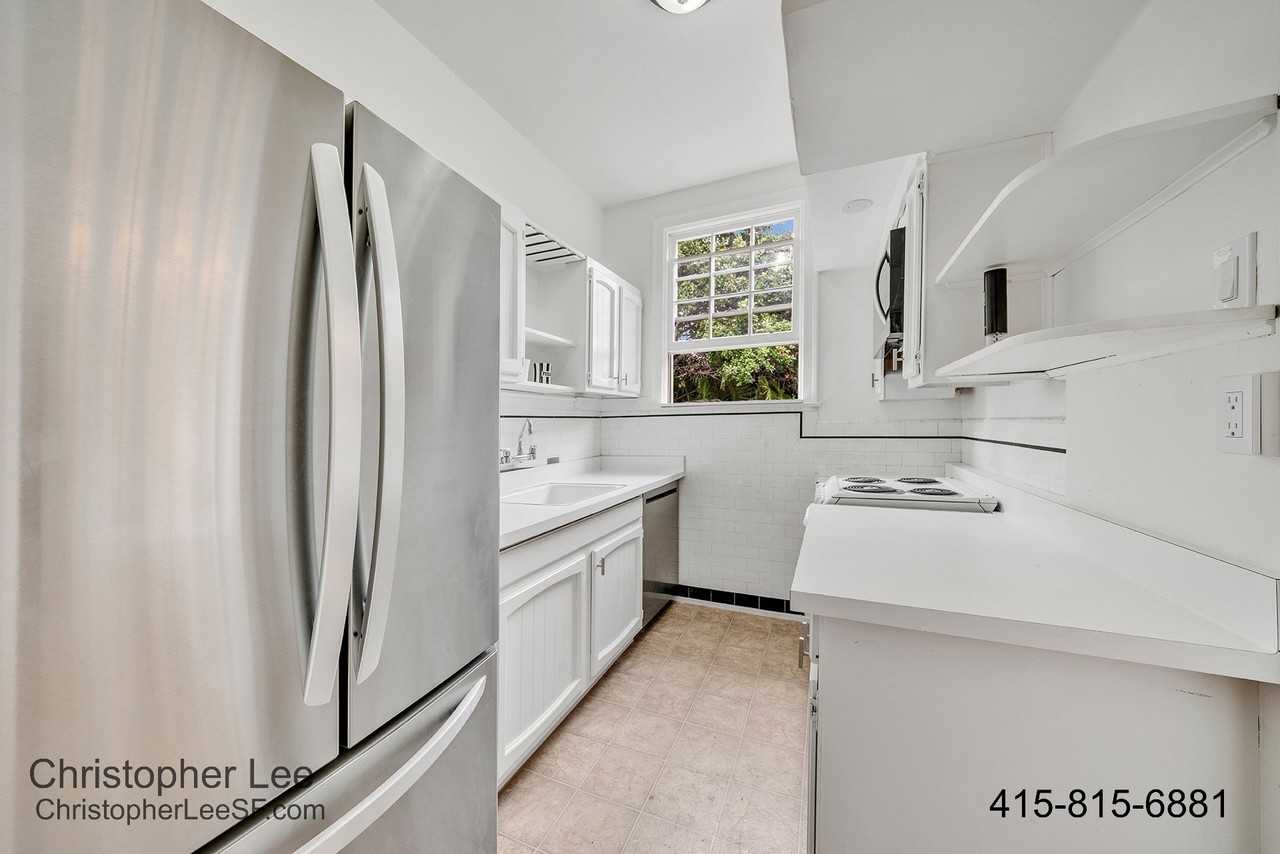 212 Eaton Rd #22 - Photo 5 of 9