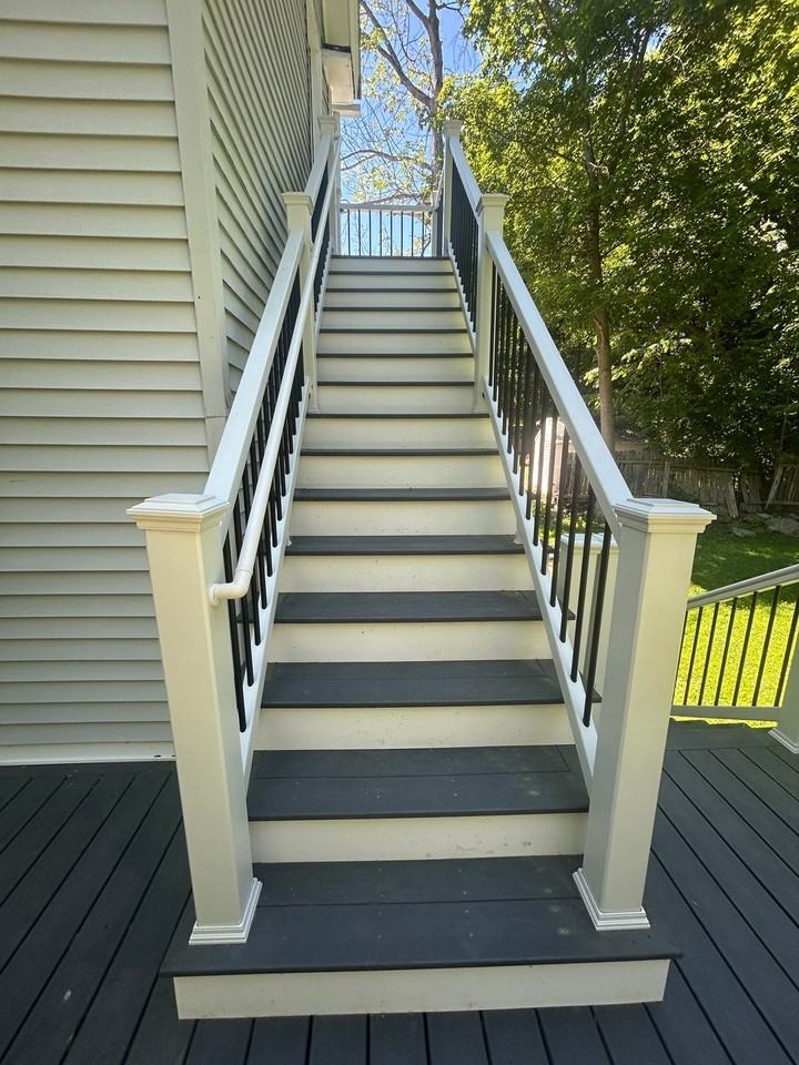 162 Green St #2 - Photo 4 of 10
