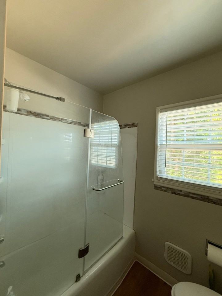 8056 Darby Pl - Photo 4 of 8