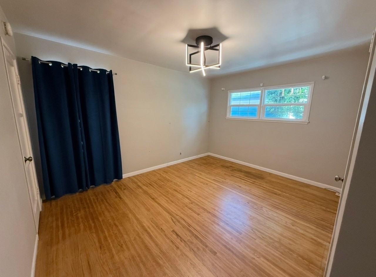 8056 Darby Pl - Photo 7 of 8
