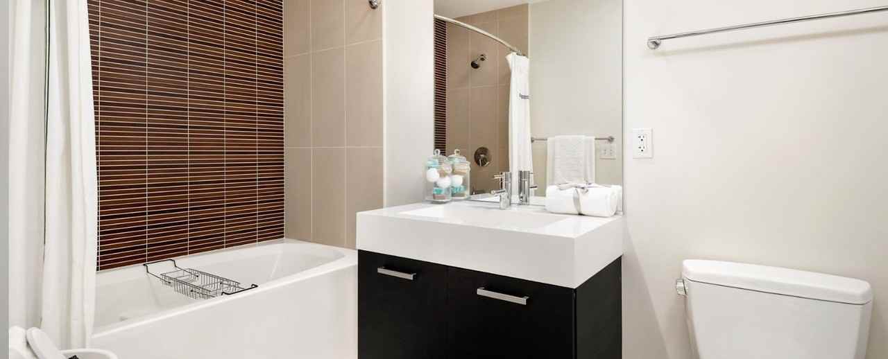 152 W Roosevelt Rd - Photo 5 of 13
