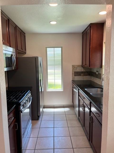 13076 Wimberly Sq - Photo 2 of 20