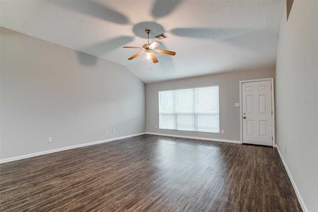 22707 Bridgewater Dr #1 - Photo 2 of 15