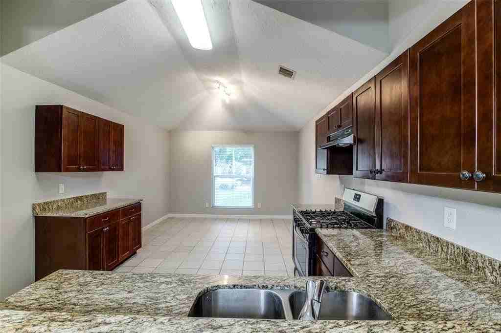22707 Bridgewater Dr #1 - Photo 3 of 15