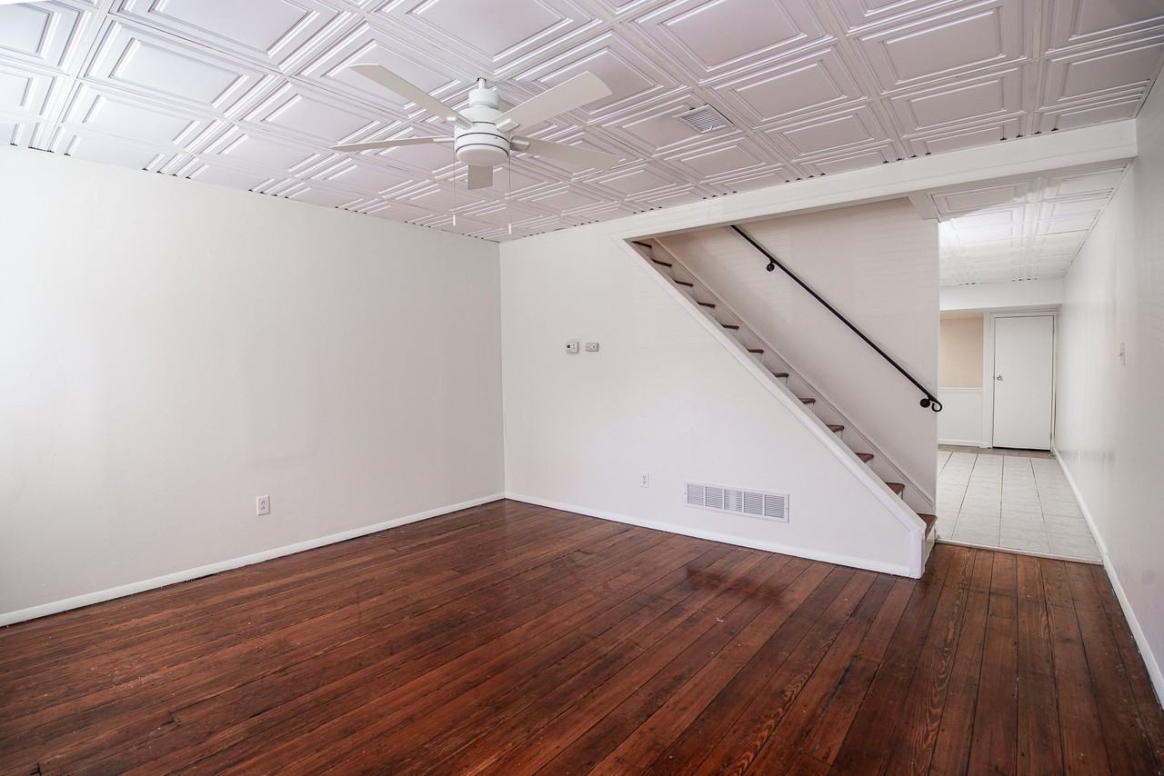455 Fairmount Ave #2 - Photo 3 of 24