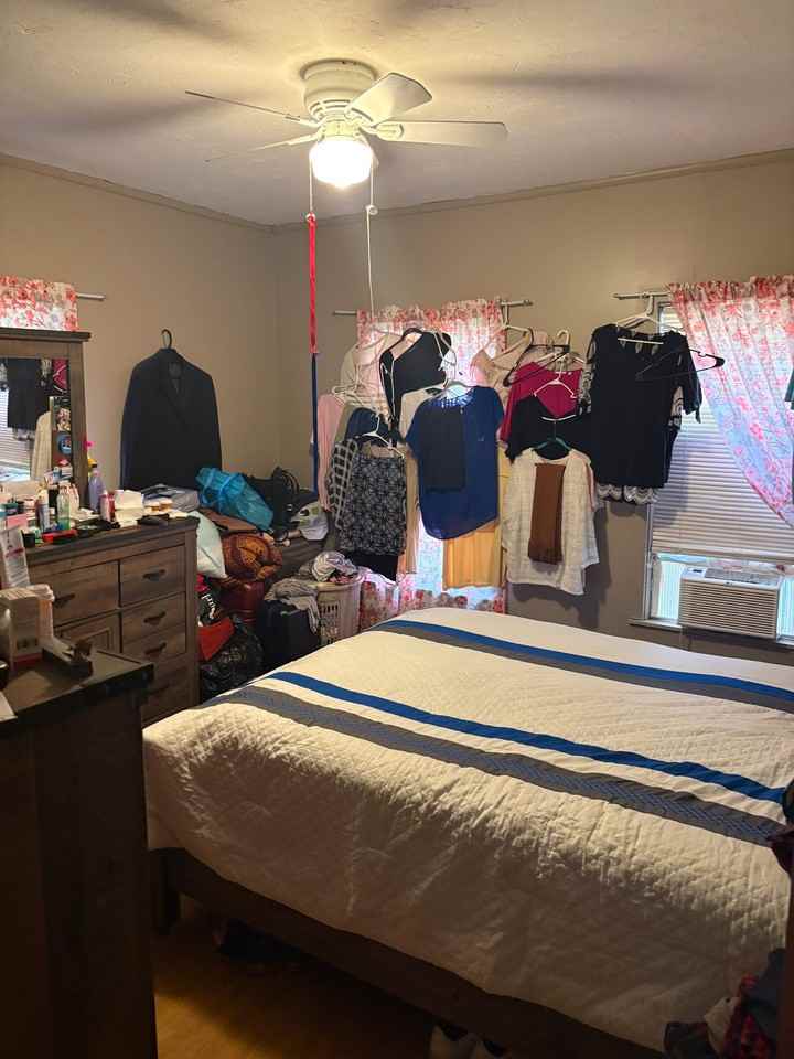 247 Mechanic St #2R - Photo 6 of 12