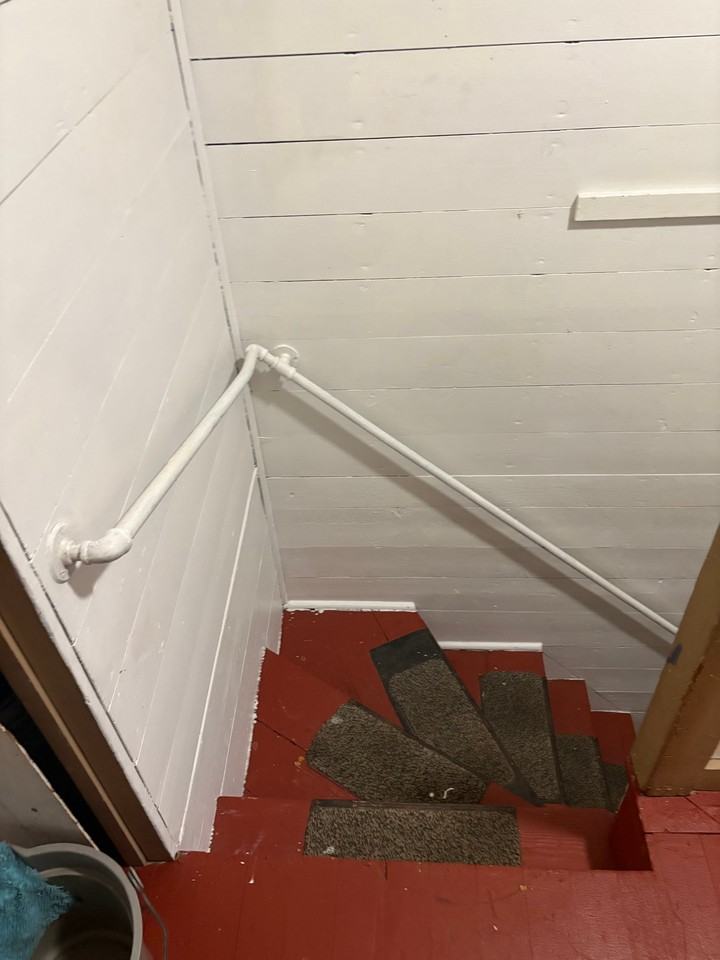 247 Mechanic St #2R - Photo 4 of 6