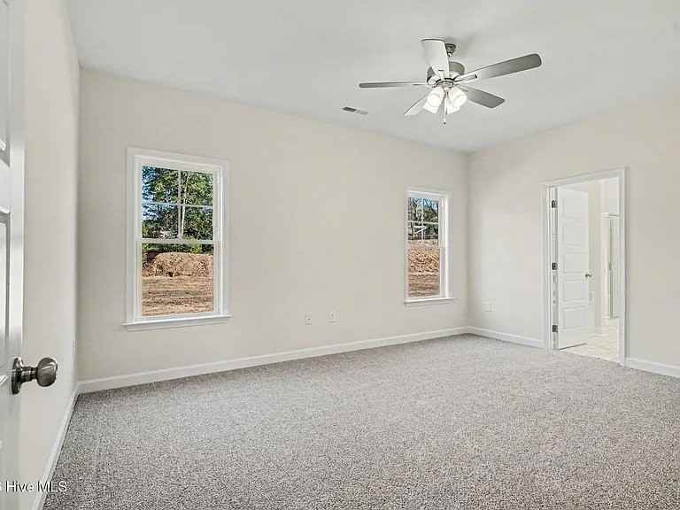 1711 Elizabeth Dr - Photo 6 of 10