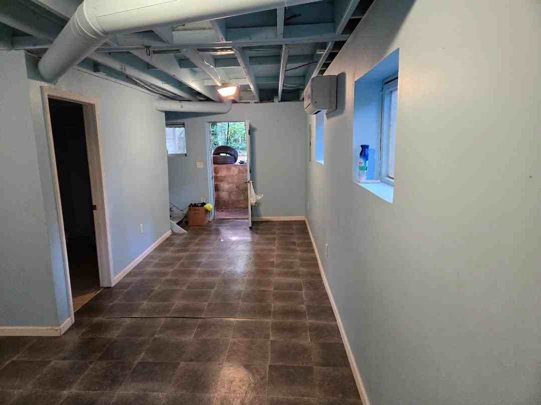957 Martha Dr #B - Photo 6 of 8