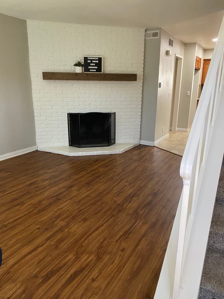 9719 Adams Ave - Photo 4 of 20