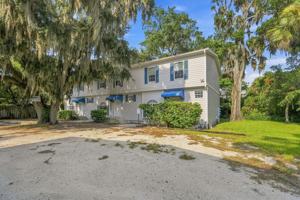 featured image of 114 Cedar St