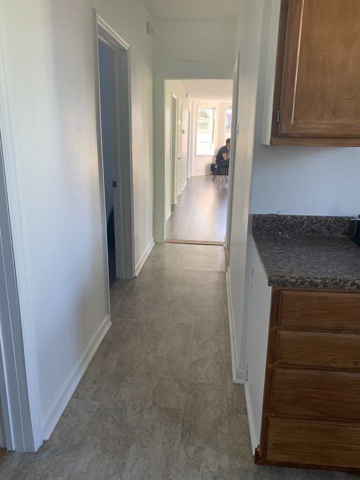 908 Jacob St #1 - Photo 2 of 8
