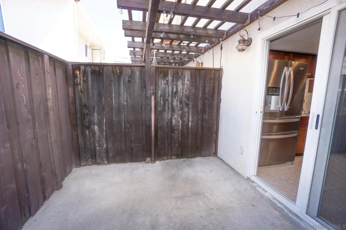 4219 Felton St #2 - Photo 5 of 24