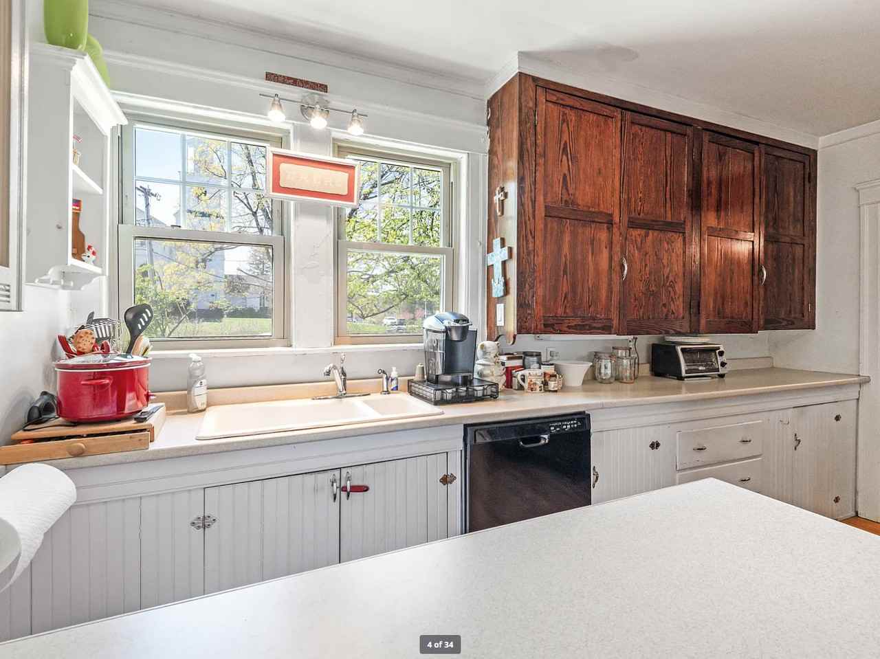 1066 Pleasant St #1 - Photo 6 of 13