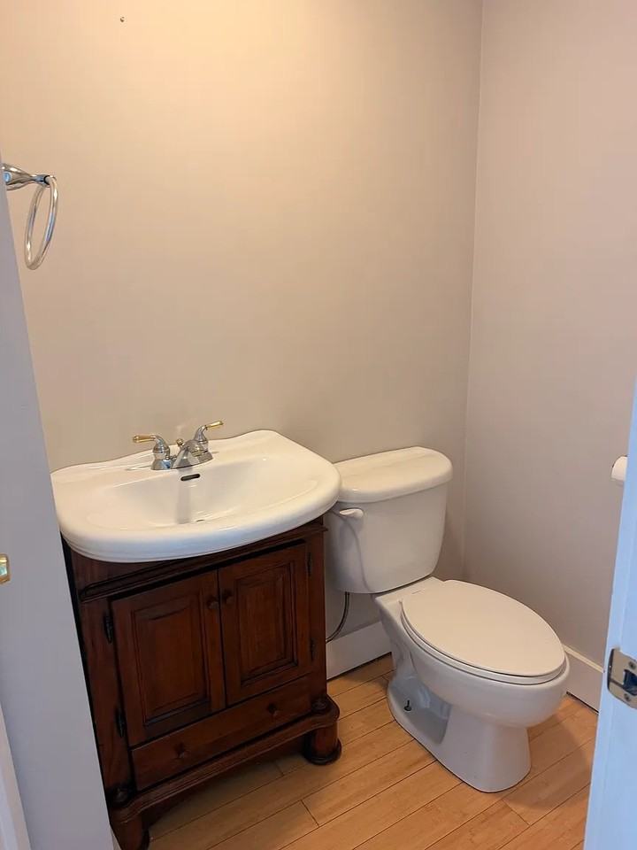 10 Green Ct #NA - Photo 5 of 13