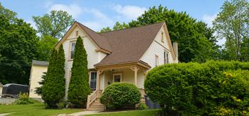 featured image of 26 Turnpike St #B