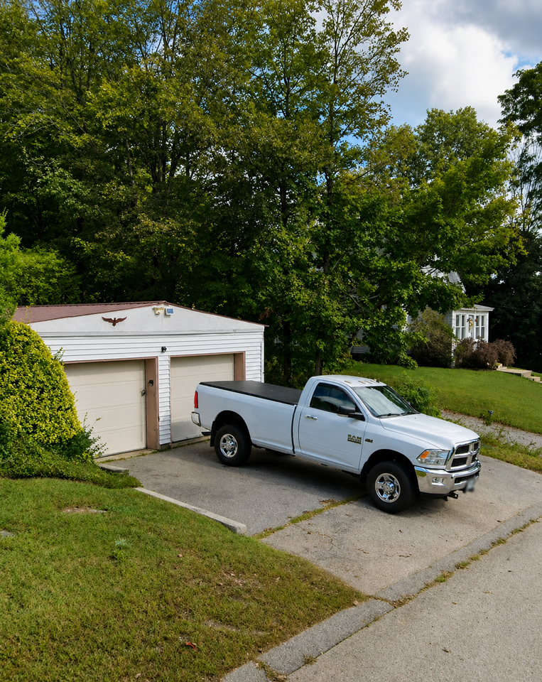 26 Turnpike St #B - Photo 2 of 13