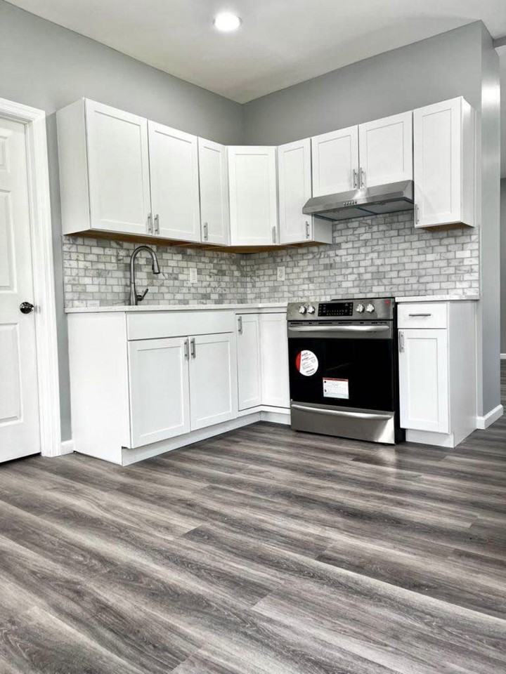 610 Franklin St #2 - Photo 3 of 10
