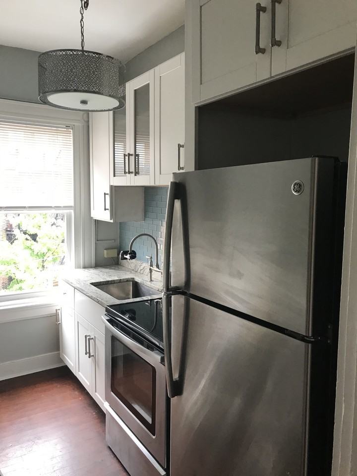 1300 Grove Ave #NA - Photo 3 of 3