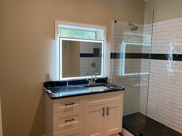 1317 Arkwright Pl #NA - Photo 4 of 11
