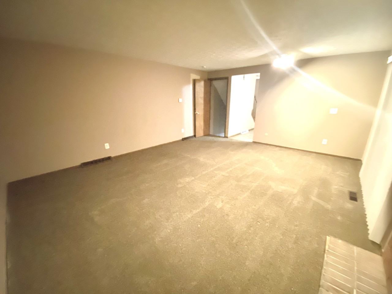 2776 Kipling Ave Nw #2776 - Photo 4 of 17