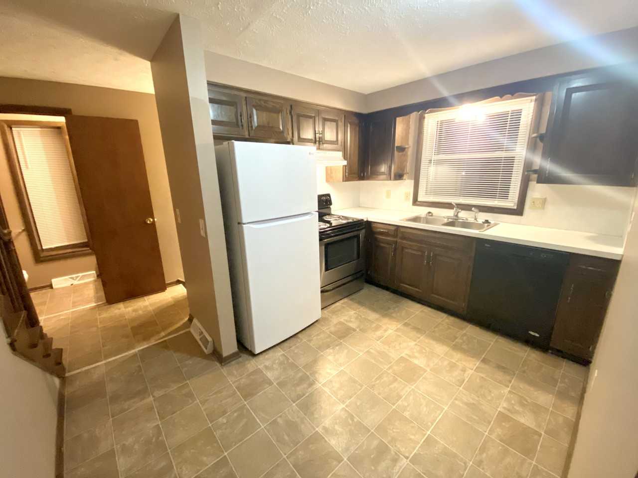 2776 Kipling Ave Nw #2776 - Photo 6 of 17
