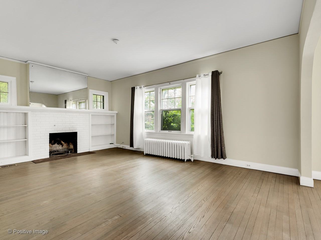 415 S Vine St #NA - Photo 4 of 17