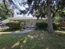 1725 W Mequon Rd #NA - Photo 1 of 1