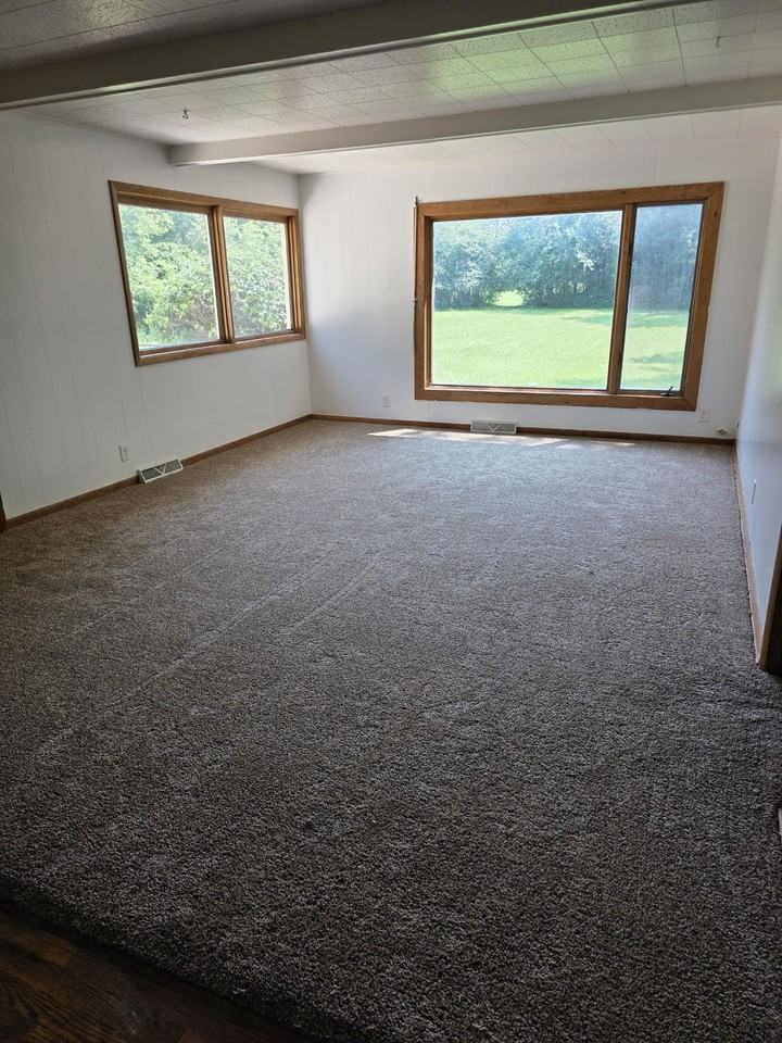 1725 W Mequon Rd #NA - Photo 7 of 13