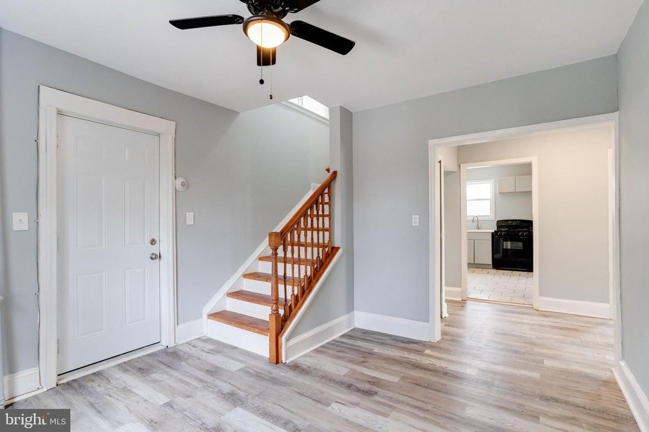 3401 W Rogers Ave #2 - Photo 3 of 17