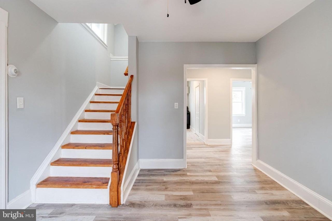 3401 W Rogers Ave #2 - Photo 4 of 17