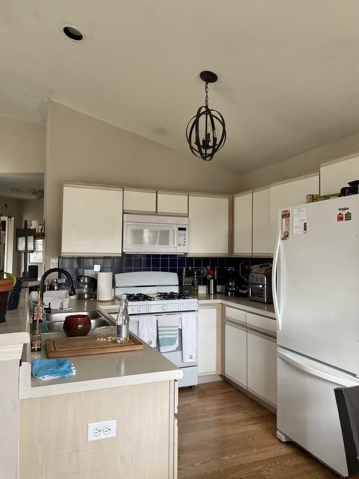 7134 S Stratton Ln #7134 - Photo 7 of 16