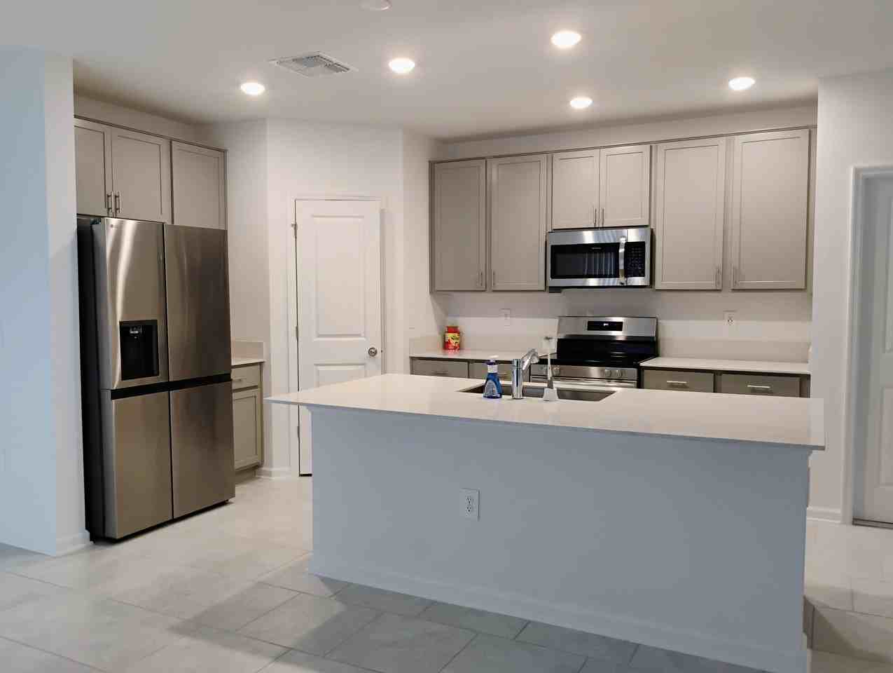 890 Timberland Dr #NA - Photo 6 of 18