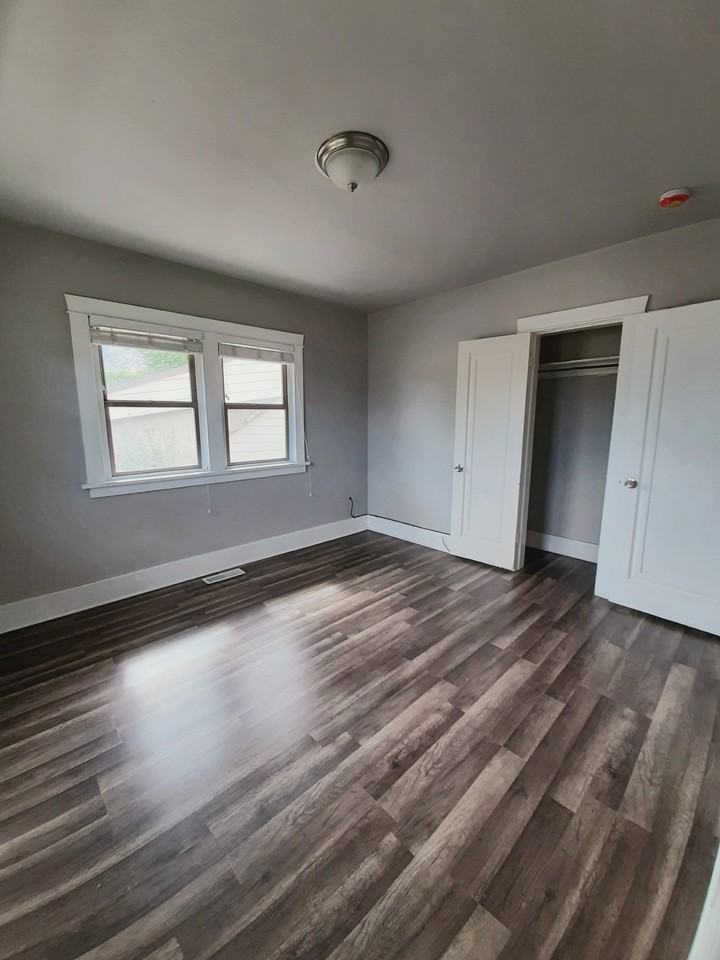 32 N Center St #A - Photo 7 of 21