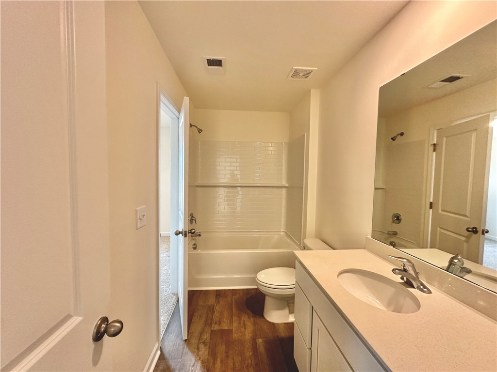 467 Seaborn Circle - Photo 5 of 9