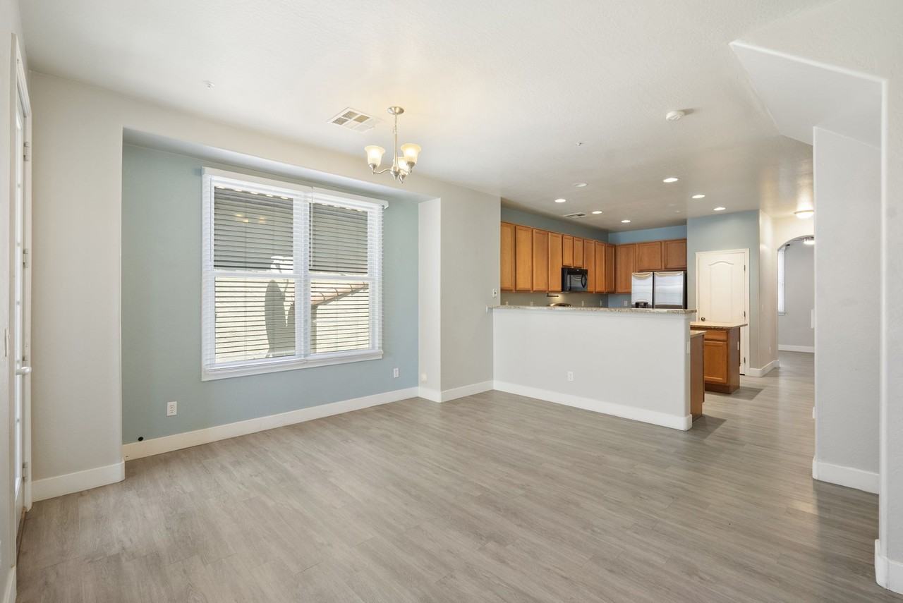 28928 N 124th Ln #28928 - Photo 5 of 50