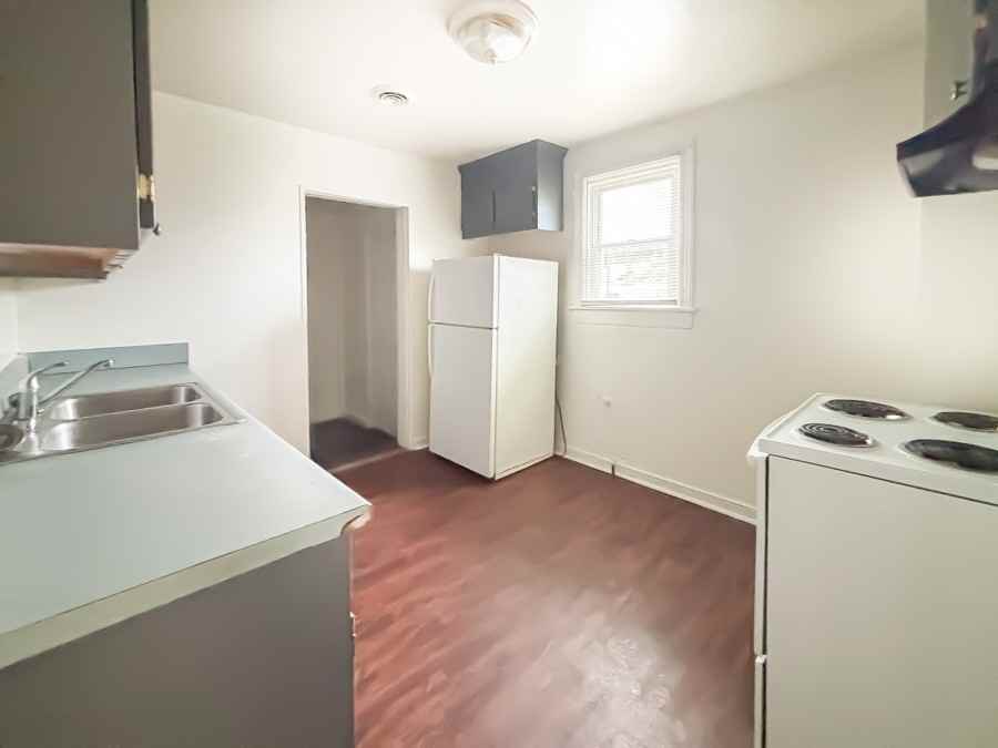130 Leavenworth St #NA - Photo 3 of 13