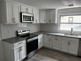 featured image of 51 Hobby St