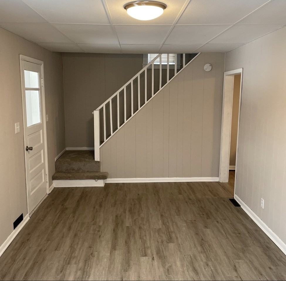 123 Maplewood Avenue #123 - Photo 4 of 9