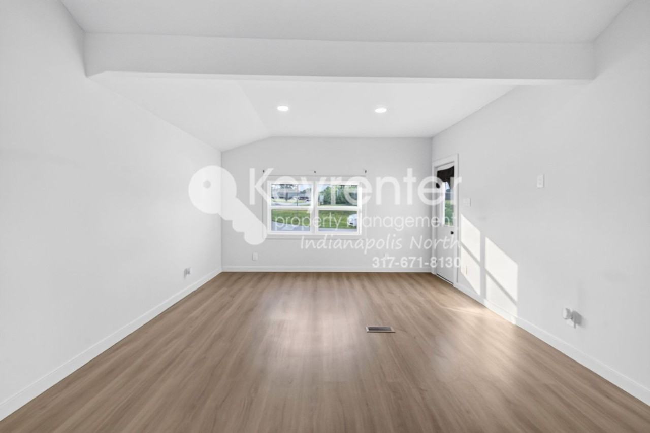 10 Locust Dr - Photo 6 of 17