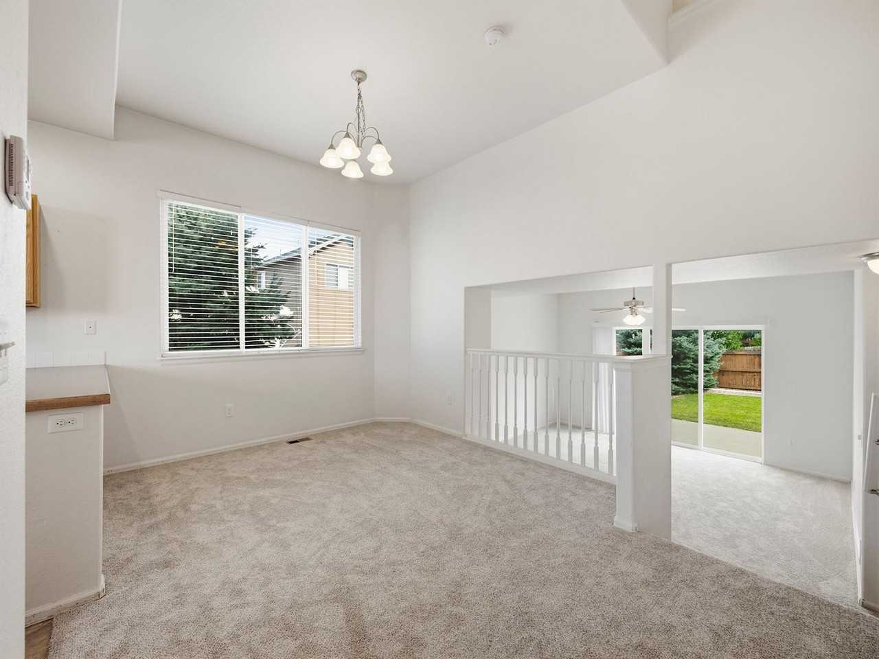 527 Stoney Brook Rd - Photo 2 of 25