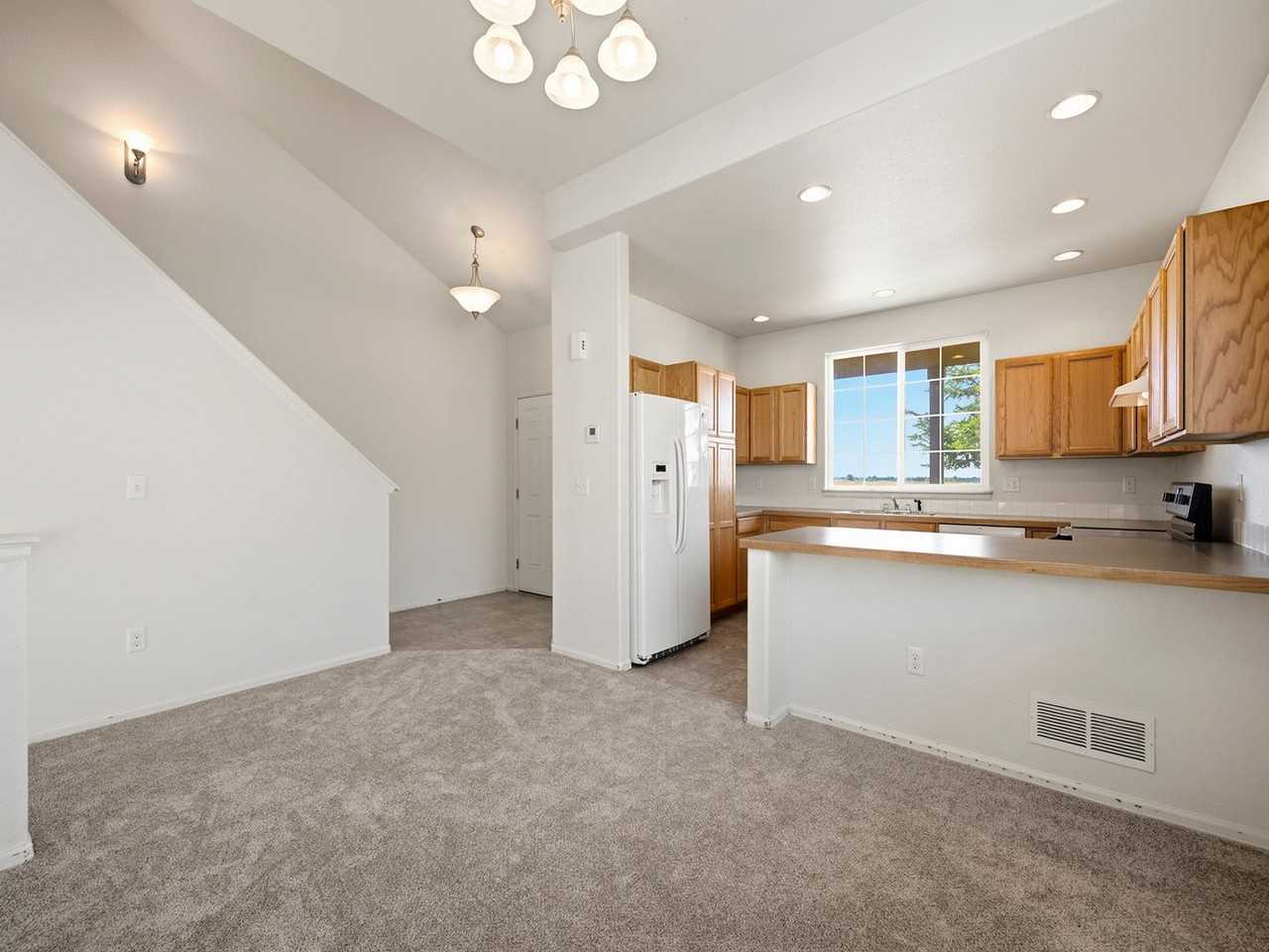 527 Stoney Brook Rd - Photo 6 of 25