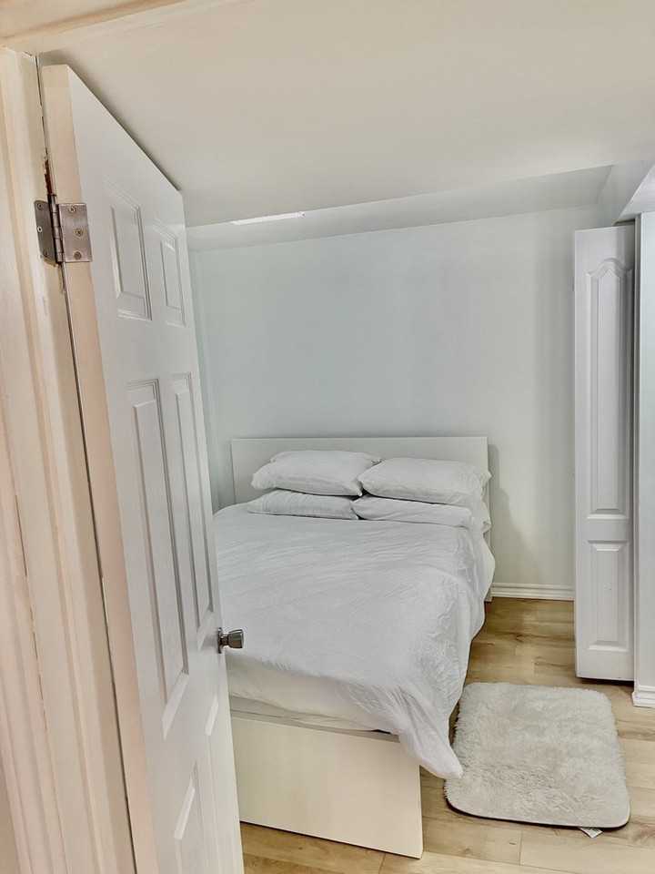 43 Canter Crt - Photo 7 of 11