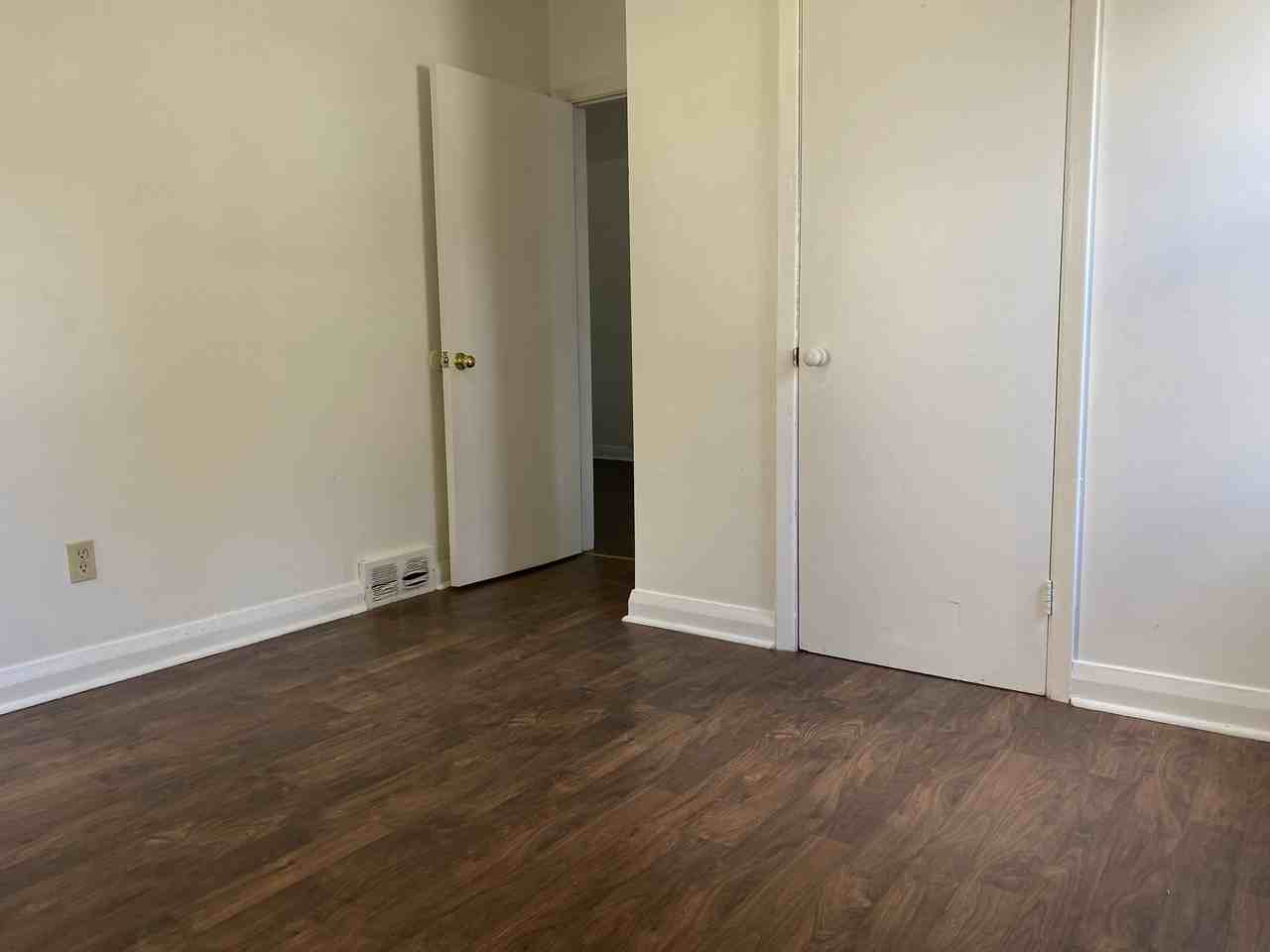 Trent Student Apartments in Peterborough - Photo 5 of 30