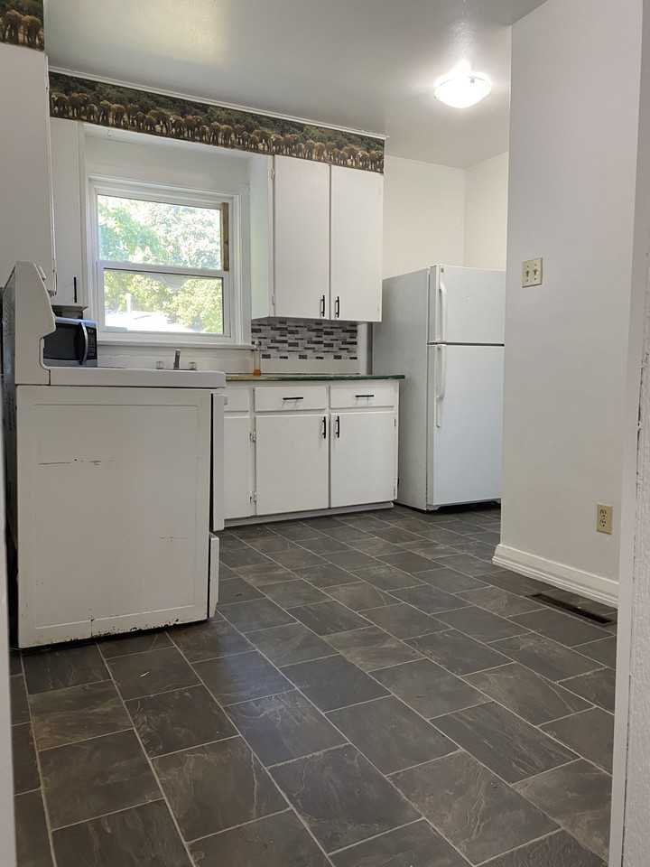 Trent Student Apartments in Peterborough - Photo 7 of 30