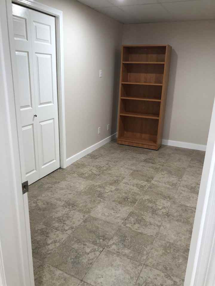 2120 8 Ave Ne - Photo 5 of 9