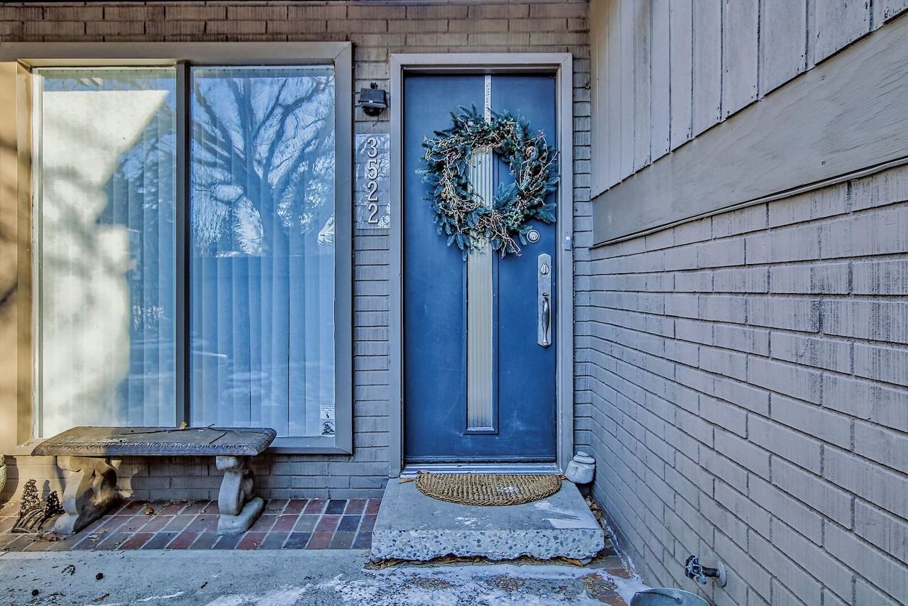 3522 40 Ave Sw - Photo 4 of 50